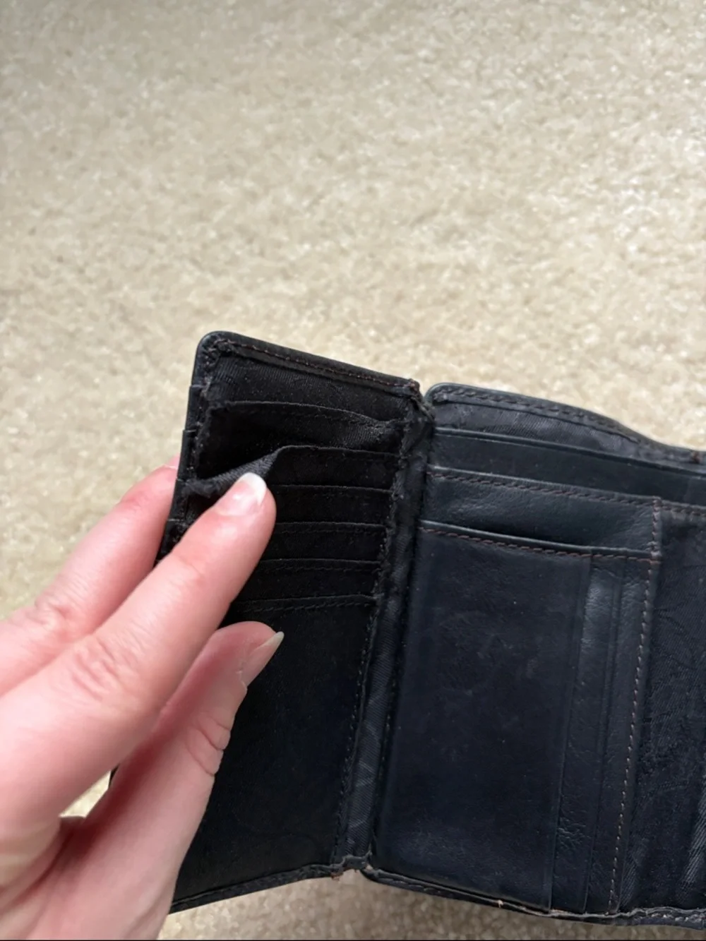 Fossil Leather Tri Fold Wallet Black Classic Zip Pocket